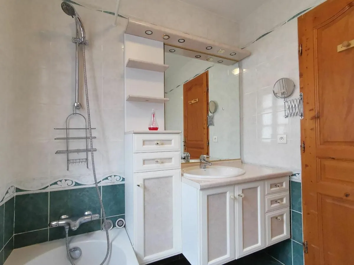 Maison Familiale Au Coeur De La Haute-Loire - Randos Et Decouverte Du Puy-En-Velay - Fr-1-582-322 Saint-Germain-Laprade